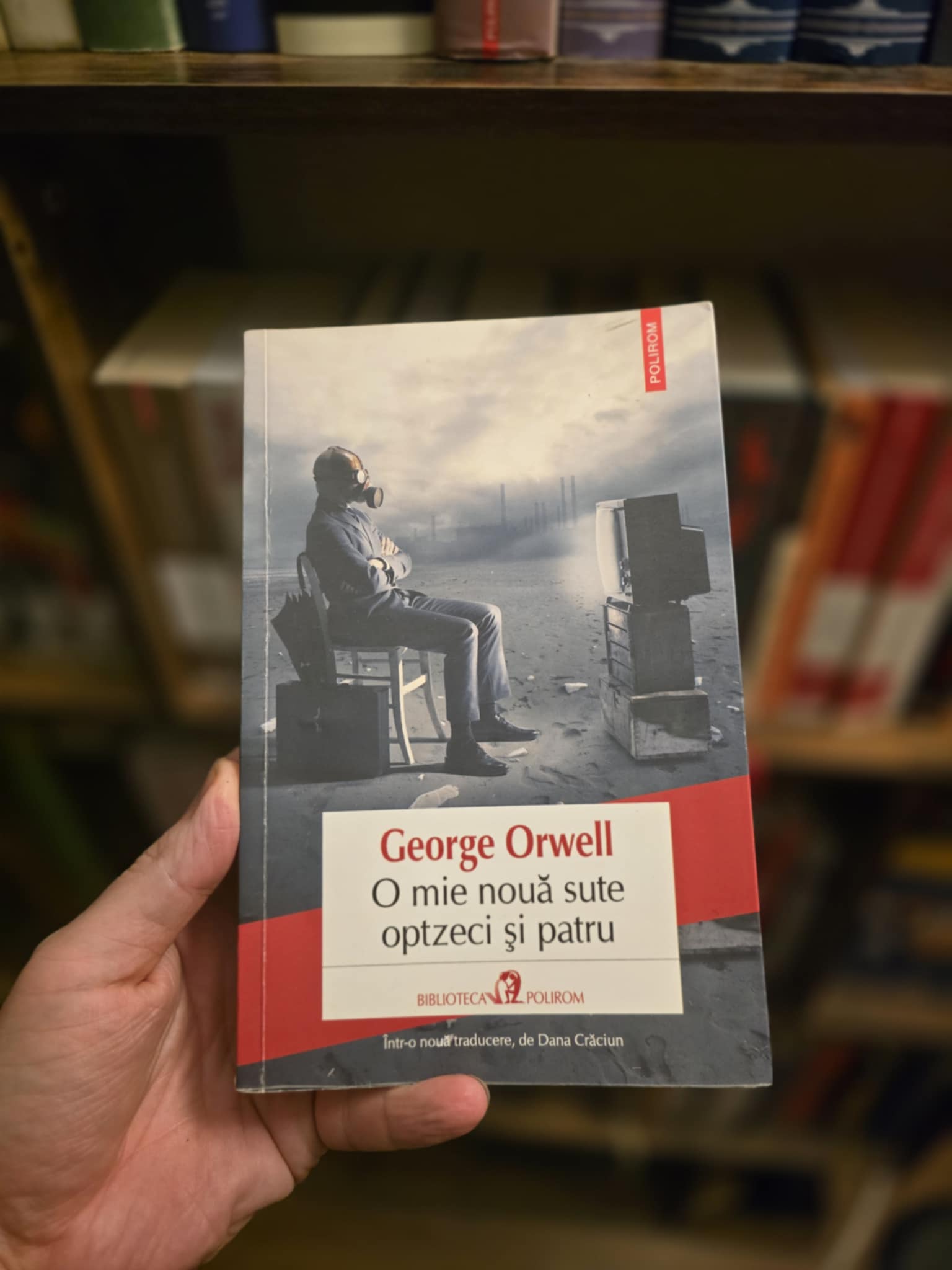 Photo of the 1984 Book by George Orwell taken by Ruben-Laurentiu