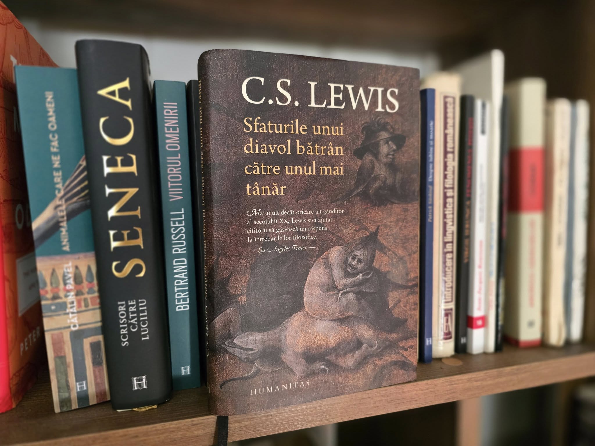 Photo of the cover of Screwtape Letters by CS Lewis, taken by Ruben-Laurentiu